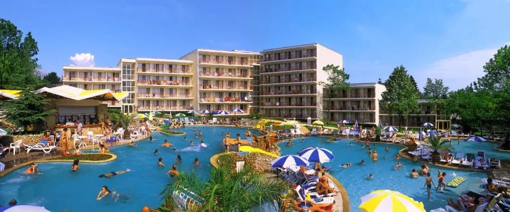 Vita Park Hotel & Aqua Park - Hotel de 3 estrellas en Albena south-west, 900m to beach, Albena - photo 1