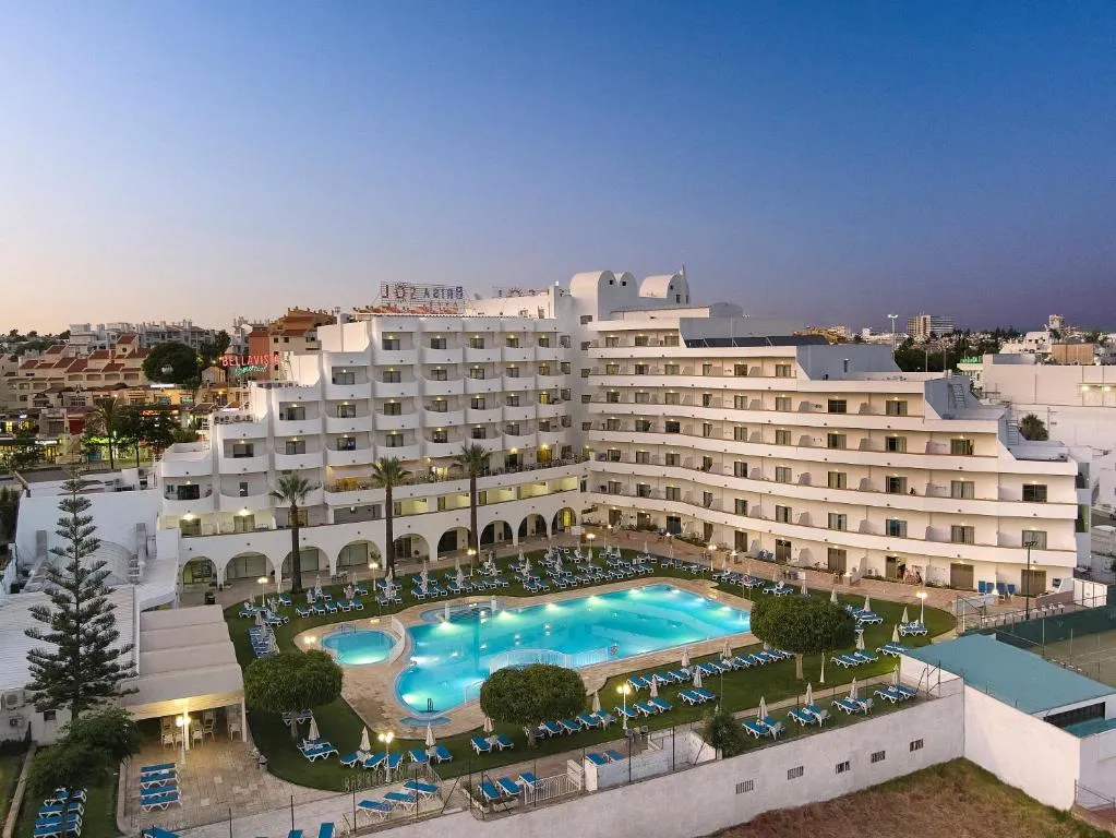 Hotel Apartamento Brisa Sol - Hôtel 4 étoiles, Areias de São João, Albufeira - photo 1
