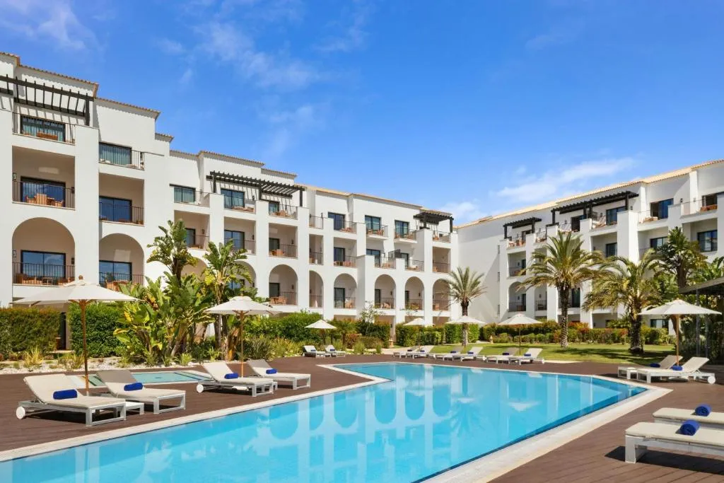 Pine Cliffs Ocean Suites - Hotel de 5 estrelas em Praia da Falesia, Pine Cliffs Resort, Albufeira - photo 1