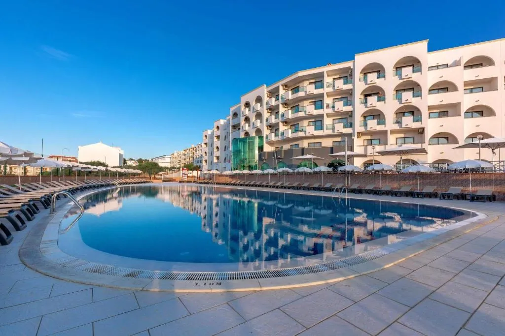 The Navigator - Solaqua - 4-star hotel in Olhos de Água, Albufeira - photo 1