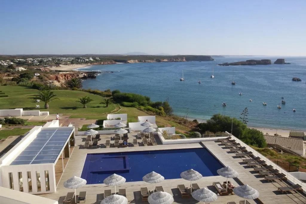 Memmo Baleeira - Design Hotels - 4-star hotel in Sagres, Algarve - photo 1