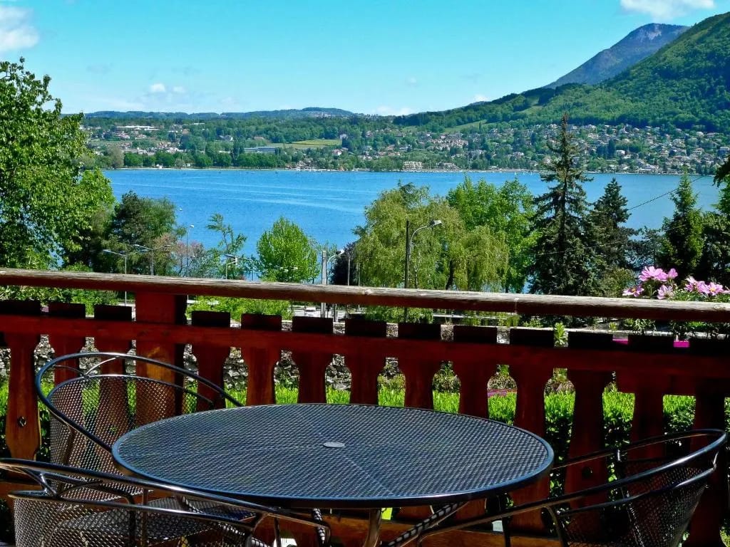 Hotel des Marquisats - 3-star hotel in Lakeside south, 20-min walk to old town, Annecy - photo 1