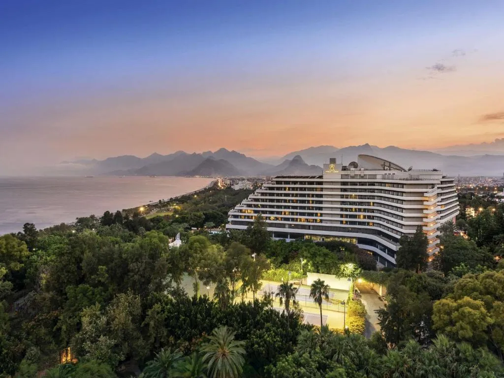 Rixos Downtown Antalya - Hotel de 5 estrellas en Konyaaltı, Antalya - photo 1