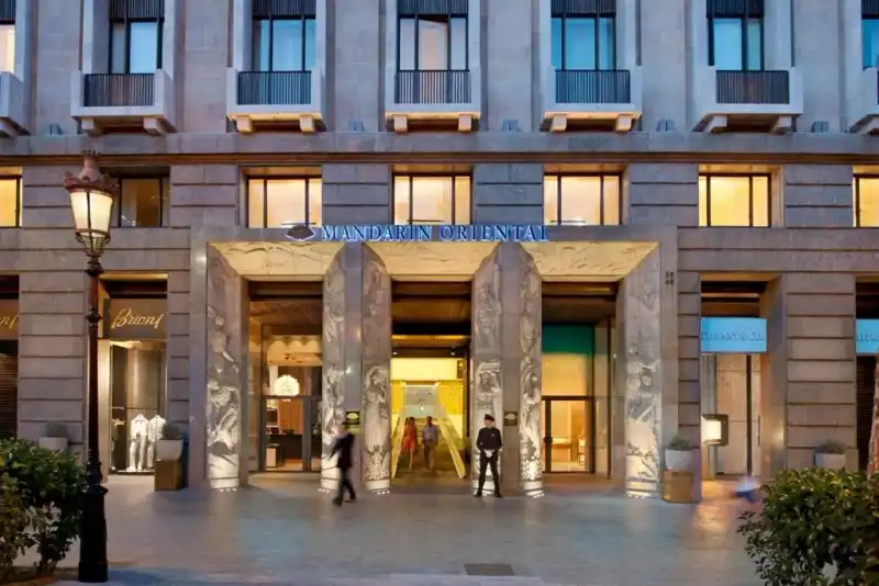Mandarin Oriental Barcelona entrance on Passeig de Gràcia