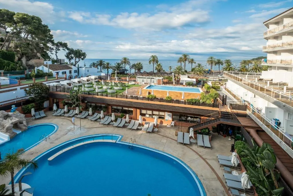 Rosamar & Spa hotel pool area in Lloret de Mar
