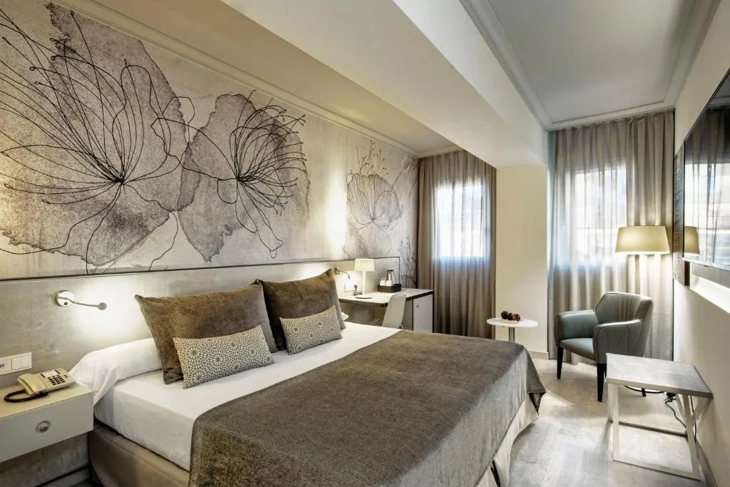 Salles Hotel Pere IV - 4-star hotel in Sant Marti (22@), Barcelona - photo 1
