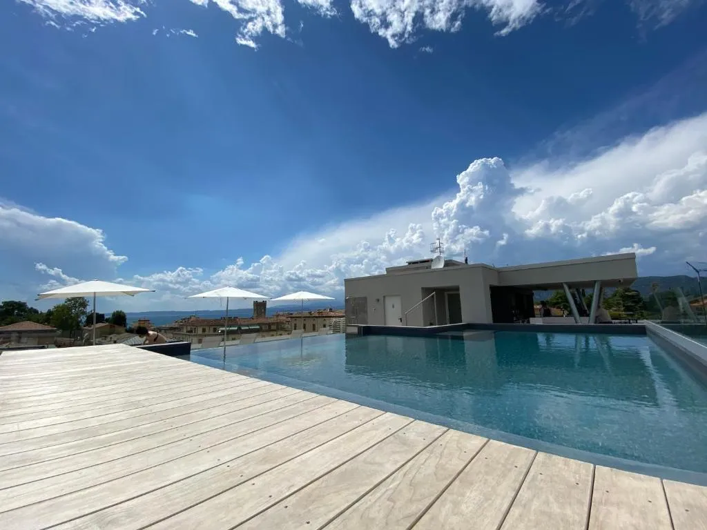 Solho Hotel - 4-star hotel in Bardolino Lakefront, Bardolino - photo 1