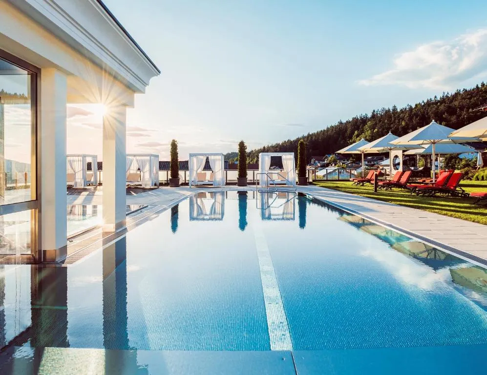Wellnesshotel Oswald - Hotel de 4 estrellas en Kaikenried, Bavaria - photo 1