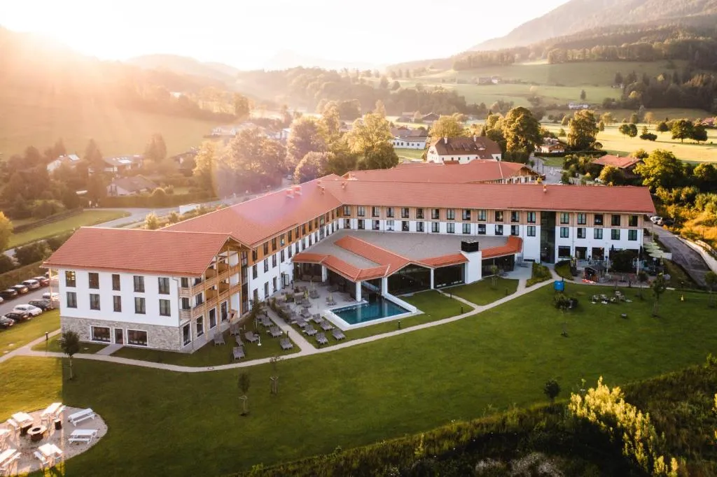 aja Ruhpolding - 4-star hotel in Zell 2, 83324 Ruhpolding, Germany, Bavaria - photo 1