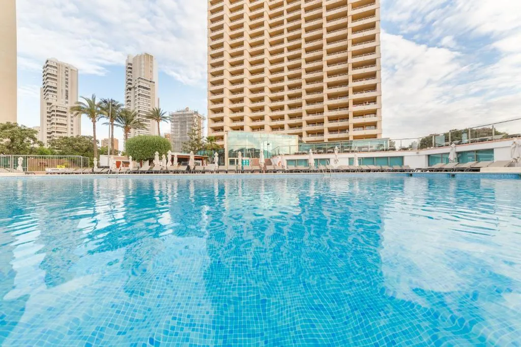 Sandos Benidorm Suites - 4-star hotel in Levante (mid-promenade), Benidorm - photo 1