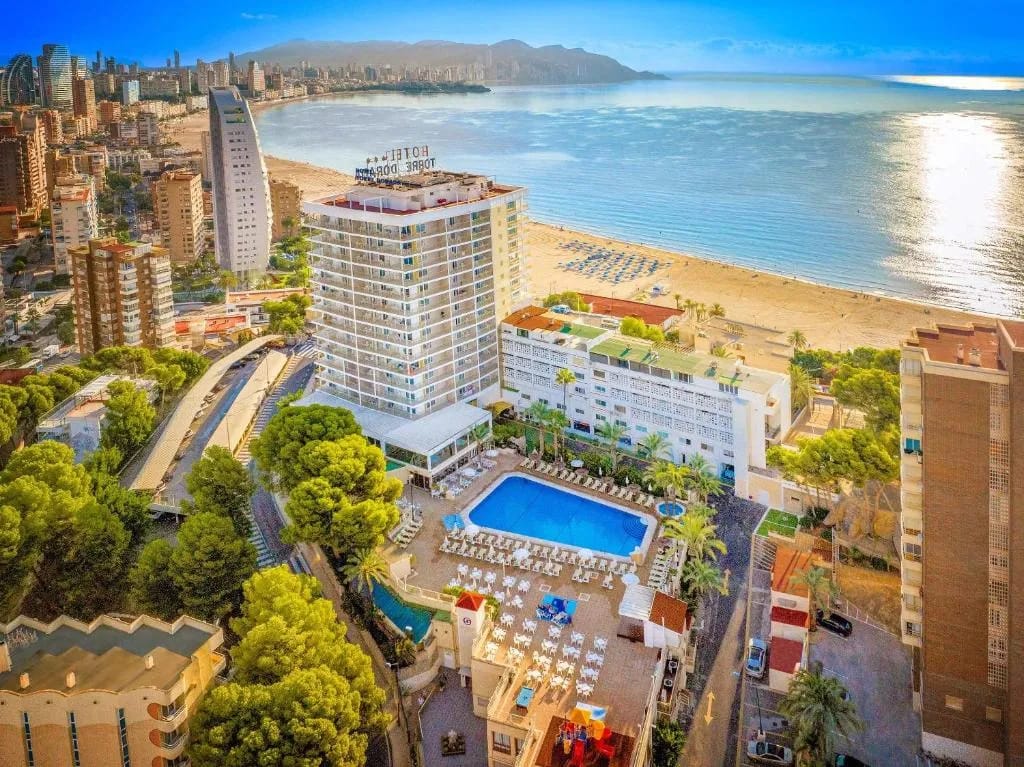 Hotel Servigroup Torre Dorada - 3-star hotel in Poniente (La Cala), Benidorm - photo 1