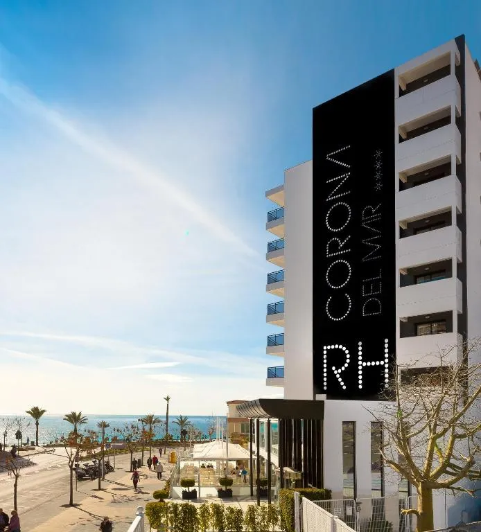Hotel RH Corona del Mar 4* Sup - Hotel de 4 estrellas en Poniente (Avenida Jaime I), Benidorm - photo 1