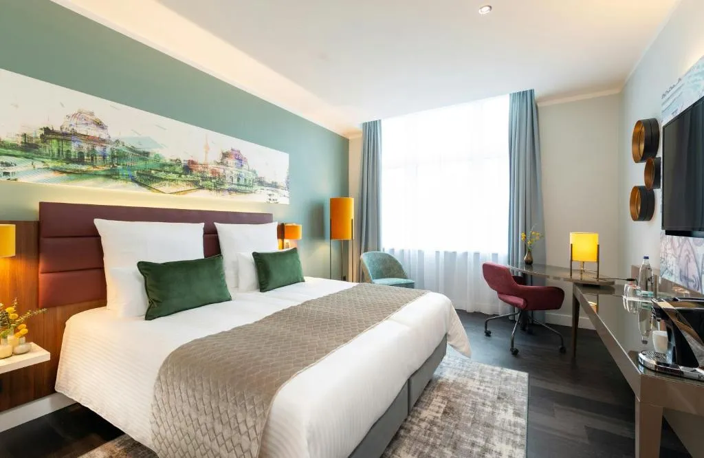 Leonardo Royal Hotel Berlin Alexanderplatz - 4-star hotel in Friedrichshain-Kreuzberg, Berlin - photo 1