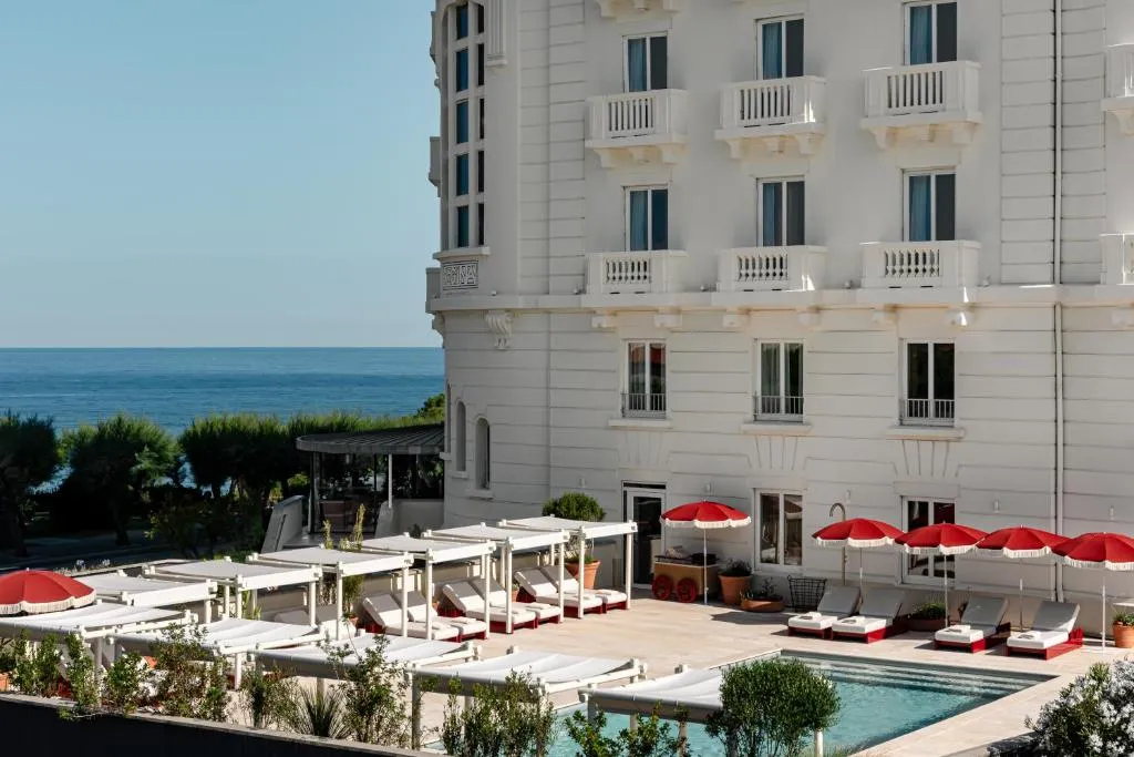 Regina Experimental Biarritz - 5-star hotel in Centre, Biarritz - photo 1
