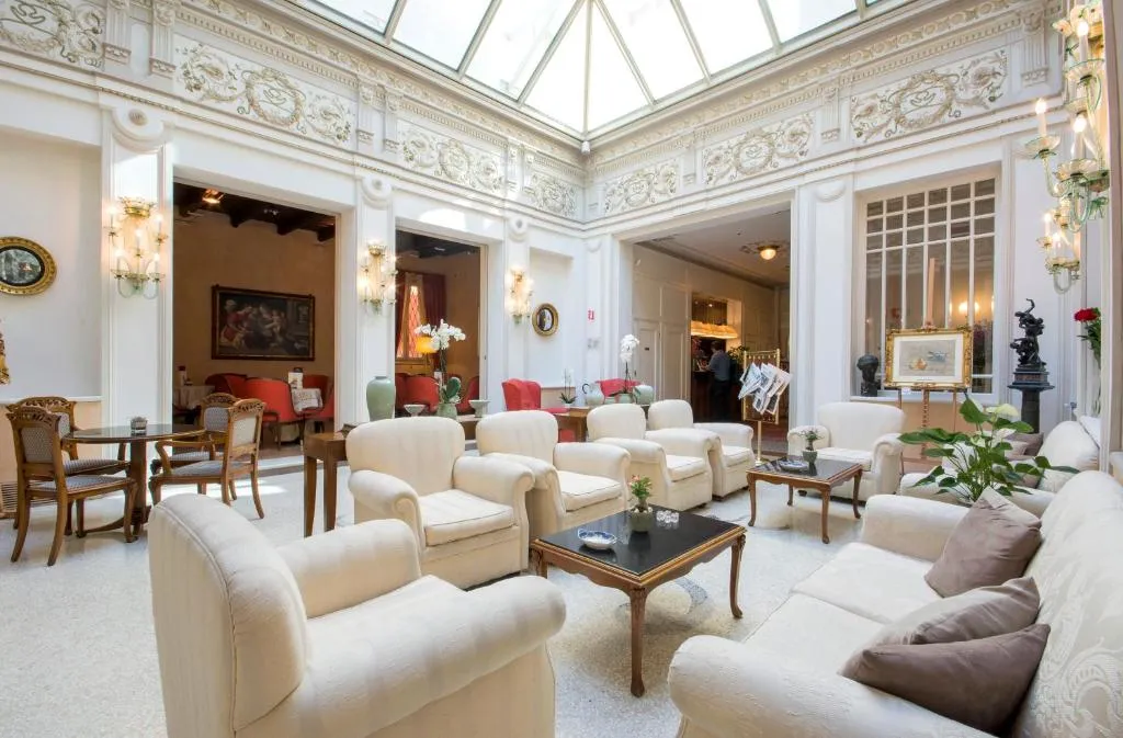 Hotel Corona d'Oro 1890 - Hotel de 4 estrellas en Bologna Centre, Bologna - photo 1