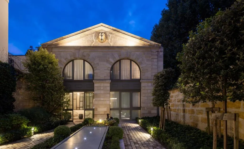 Hôtel La Maison Bord'eaux - 4-star hotel in 111-113 Rue du Docteur Albert Barraud, Bordeaux City-Centre, 33000 Bordeaux, France, Bordeaux - photo 1