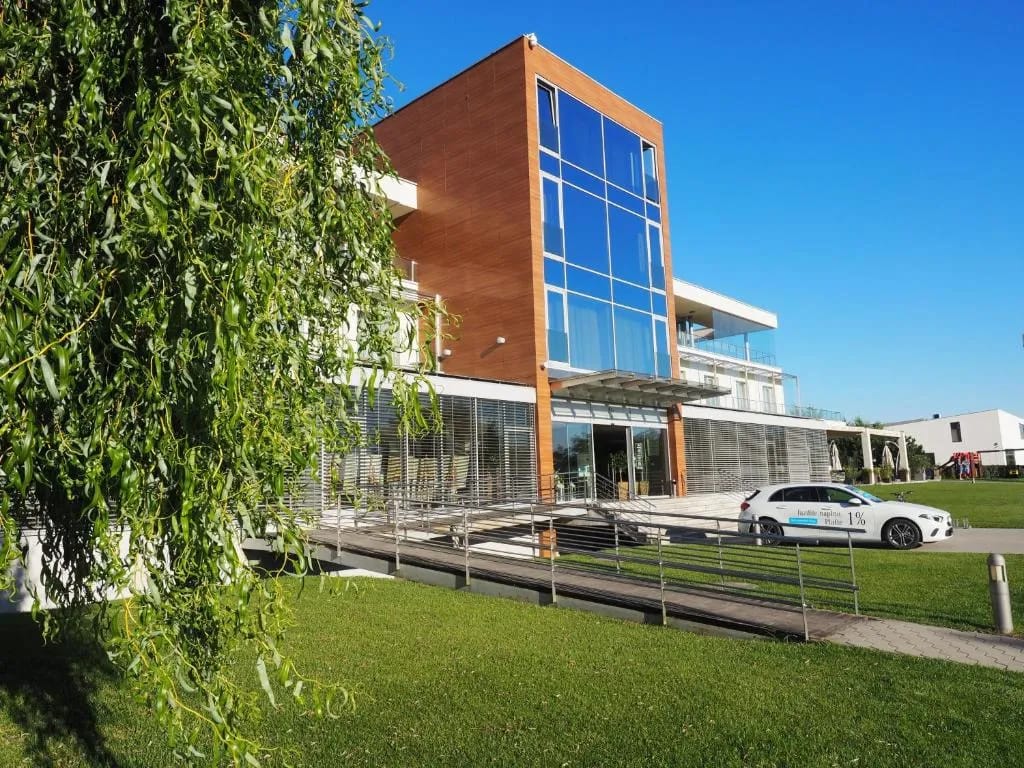 Hotel Ponteo - Activity Park - Hotel de 4 estrelas em Rusovce, Bratislava - photo 1