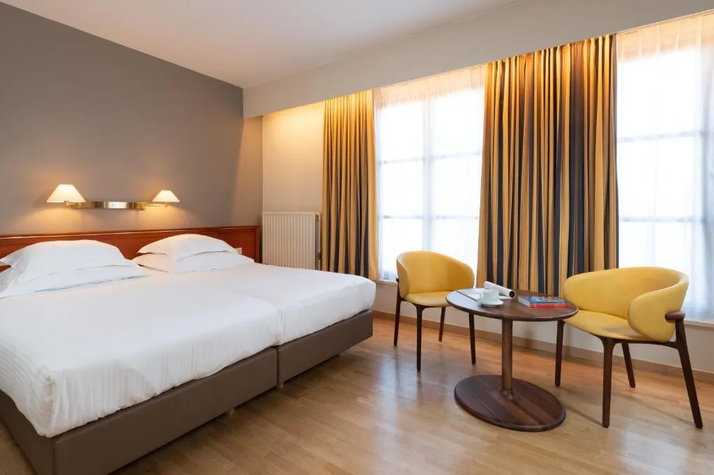 Rosenburg Hotel Brugge - 4-star hotel in Canal Edge / Historic Centre, Bruges - photo 1