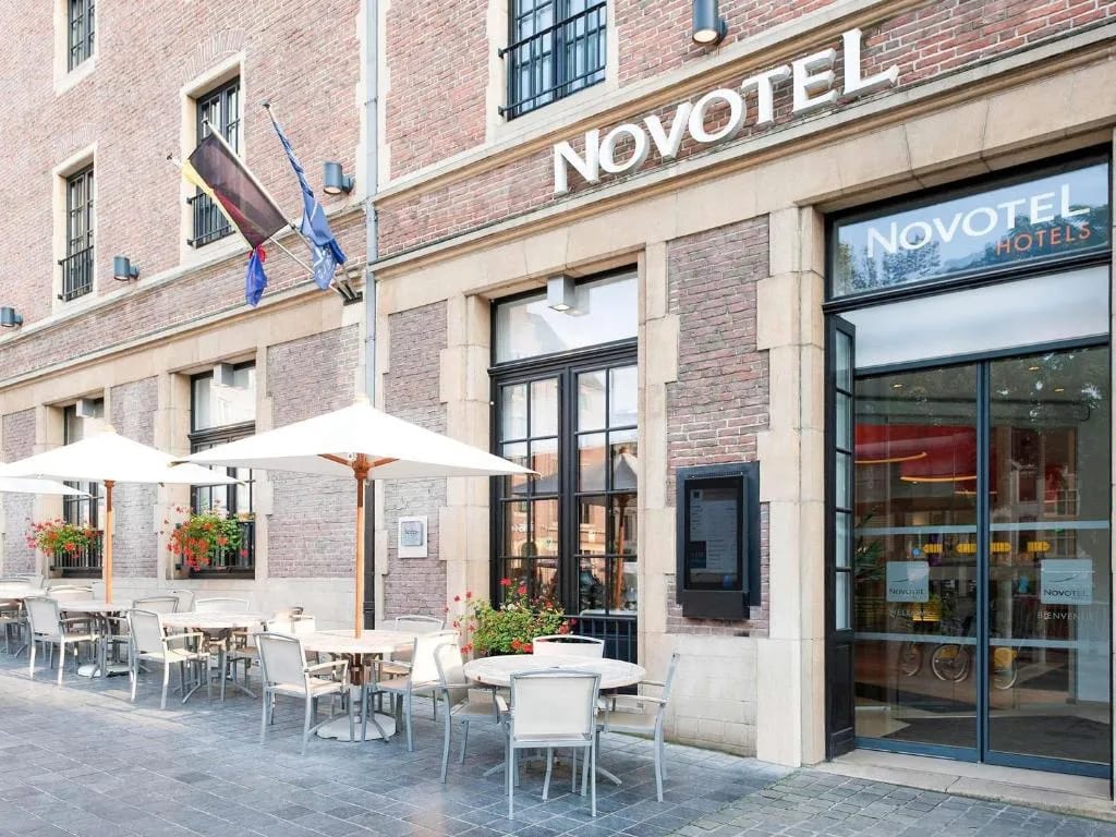Hotel Novotel Brussels Off Grand Place - Hotel de 4 estrellas en Grand Place, Brussels - photo 1