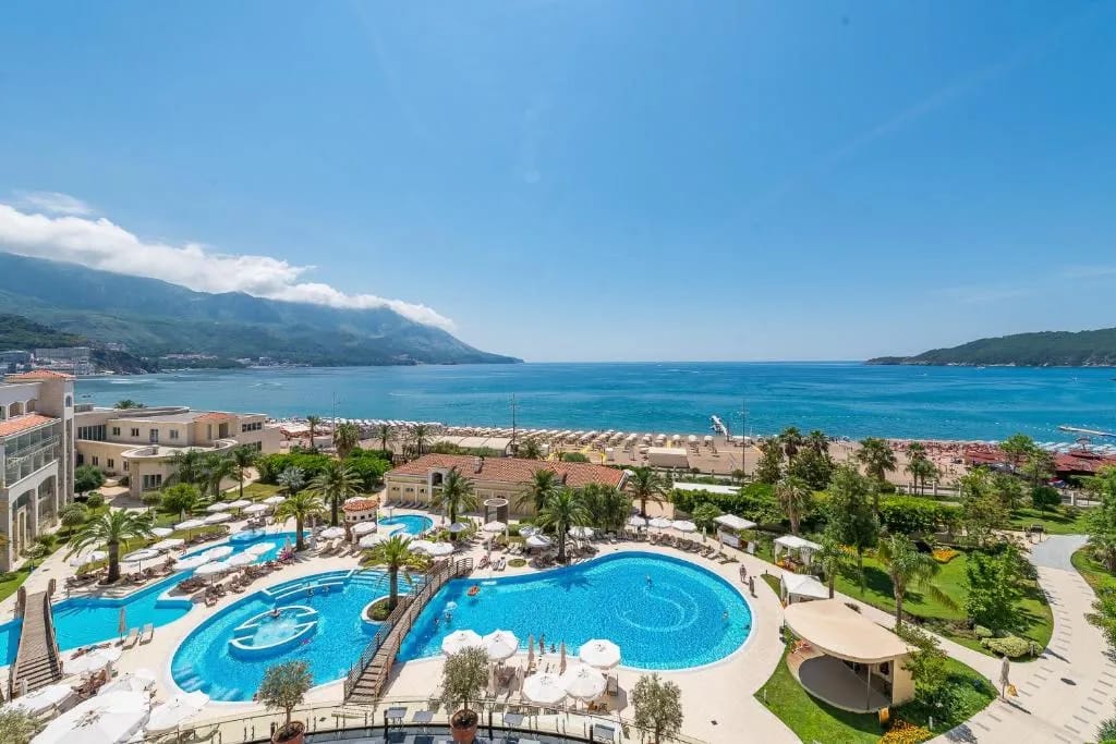 Splendid Conference & Spa Resort - 5-star hotel in Becici beachfront, Budva - photo 1