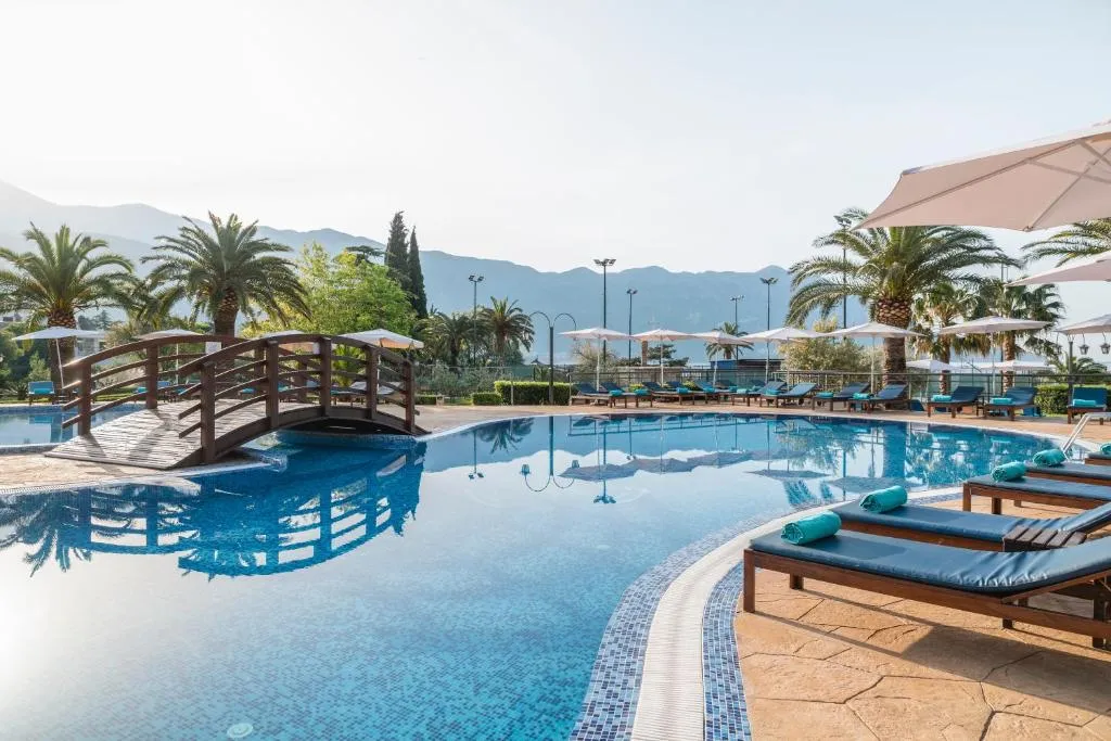 Iberostar Waves Bellevue All Inclusive - Hôtel 4 étoiles, Bečići, Budva - photo 1