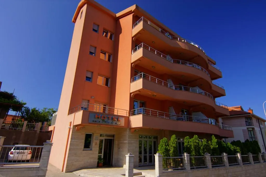 Hotel Stella di Mare - 4-star hotel in Narodnog Fronta bb, Budva - photo 1