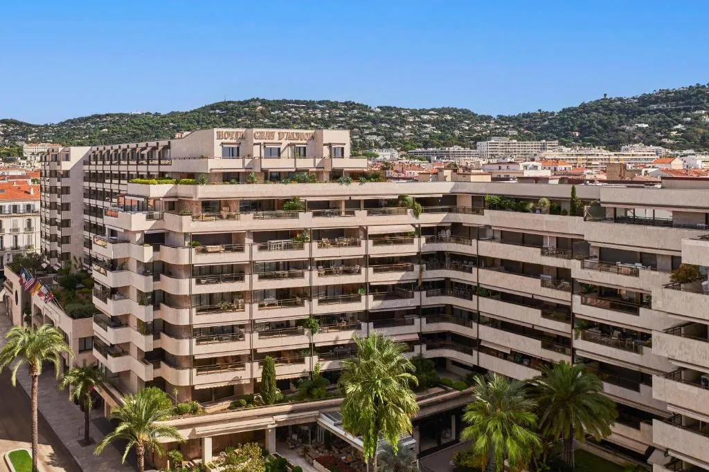 Hôtel Barrière Le Gray d'Albion - Hôtel 4 étoiles, Centre, Cannes - photo 1