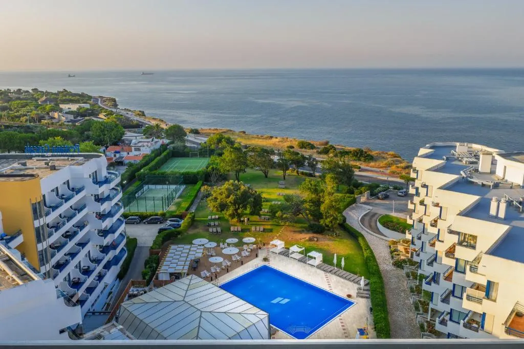 Hotel Pestana Cascais Ocean & Conference Aparthotel - Hotel de 4 estrellas en Estoril, Cascais - photo 1