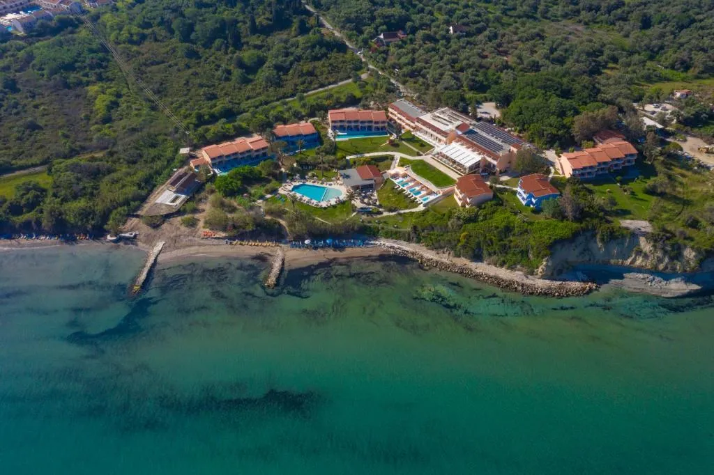 Ibiscus Corfu Hotel - Hotel de 5 estrellas en Roda, Corfu - photo 1