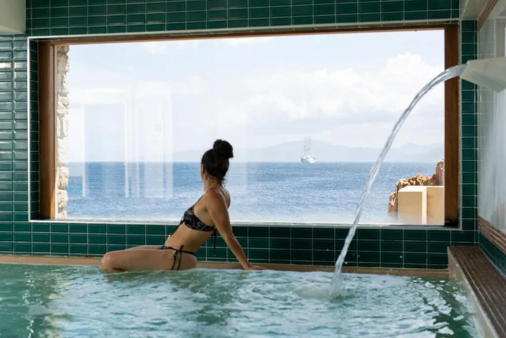 Hotel La Pietra Restaurant & Spa - Hotel de 3 estrellas en L'Île-Rousse, Corsica - photo 1