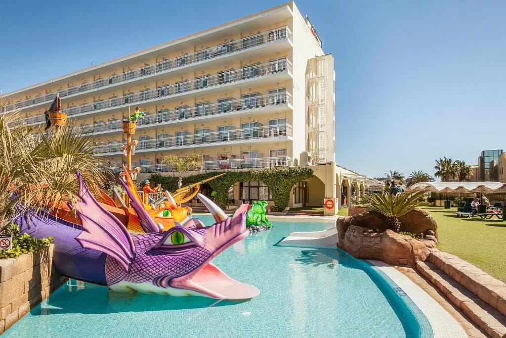 Evenia Olympic Resort - Hotel de 4 estrellas en Lloret de Mar Rieral district (1km from Fenals beach), Costa Brava - photo 1