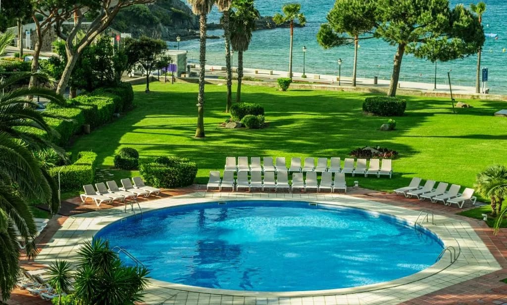 S'Agaró Hotel Spa & Wellness - Hotel de 4 estrellas en Platja De Sant Pol S/N, 17248 S'Agaro, Spain, Costa Brava - photo 1