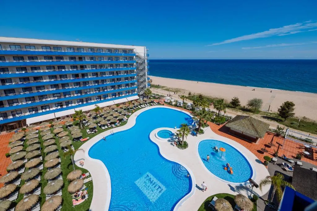 Hotel Tahití Playa 4S - Hotel de 4 estrellas en Santa Susanna Promenade, Costa Brava - photo 1