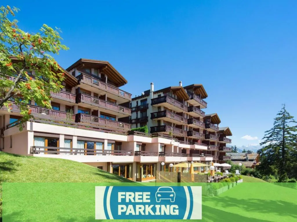 Aparthotel Helvetia - 4-star hotel in Route de la Moubra, Crans-Montana - photo 1