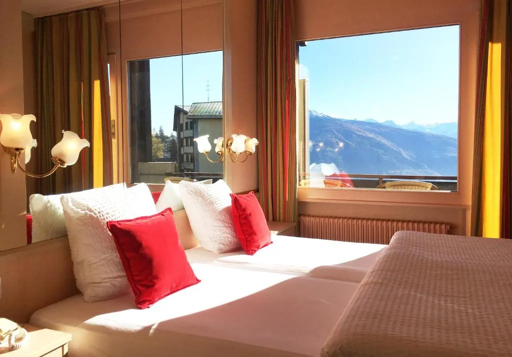 Hôtel de la Forêt - 3-star hotel in Forêt Vermala, Crans-Montana - photo 1