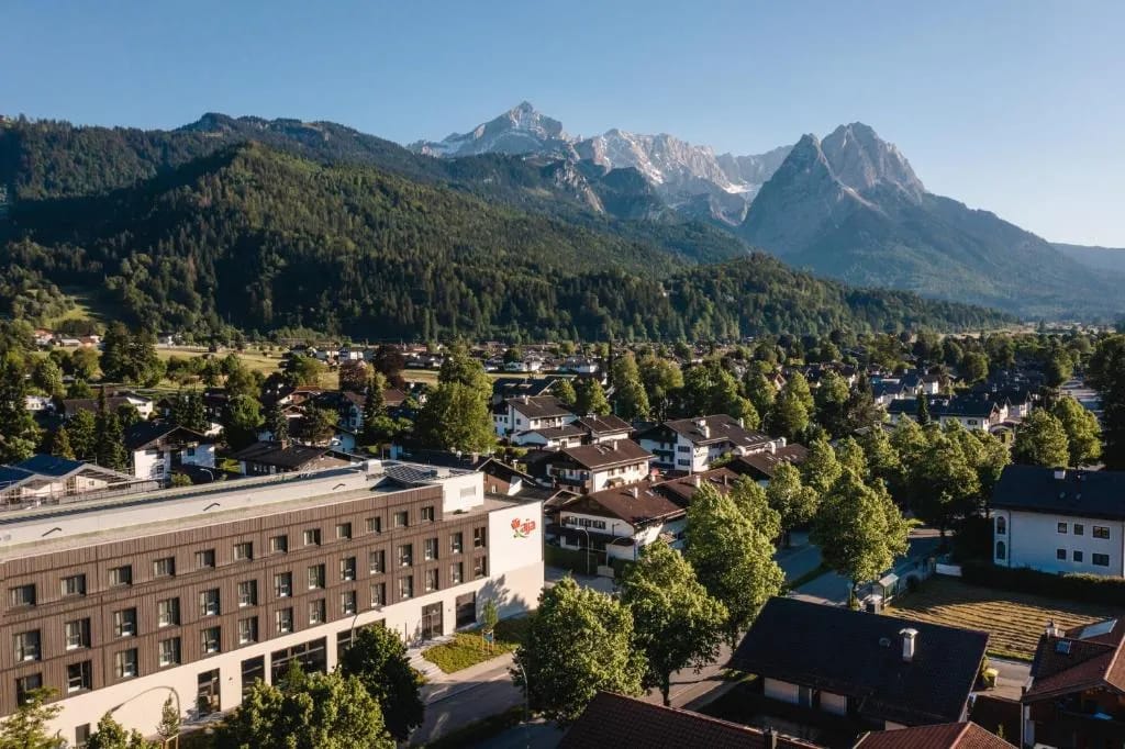 aja Garmisch-Partenkirchen - Hotel de 4 estrellas en Garmisch-Partenkirchen, Garmisch-Partenkirchen - photo 1