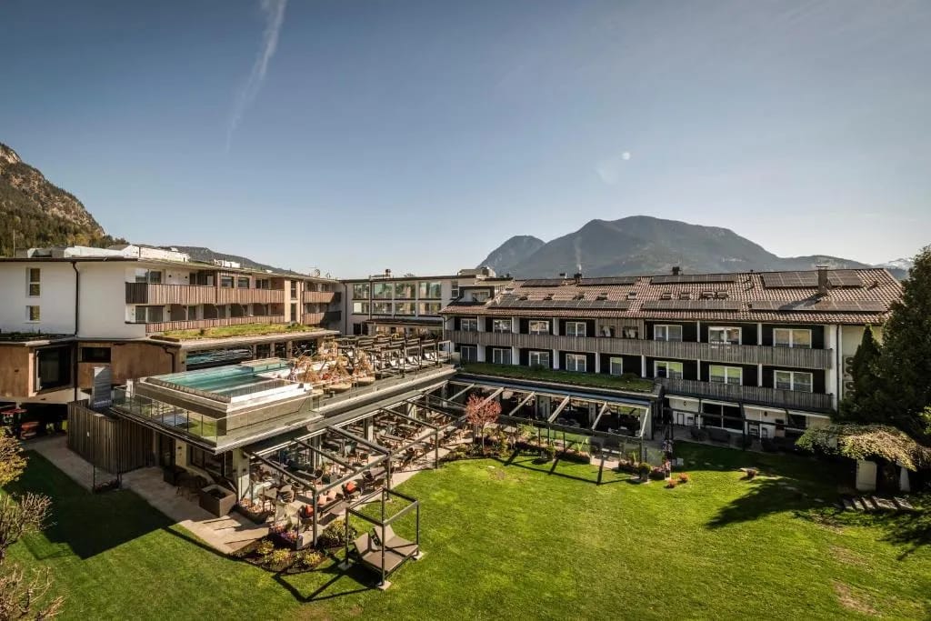 Obermühle 4*S Boutique Resort - Hôtel 4 étoiles, Mühlstraße quarter, Garmisch-Partenkirchen - photo 1