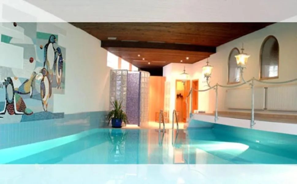 Hotel Roter Hahn - Bed & Breakfast - 3-star hotel in Garmisch-Partenkirchen, Garmisch-Partenkirchen - photo 1