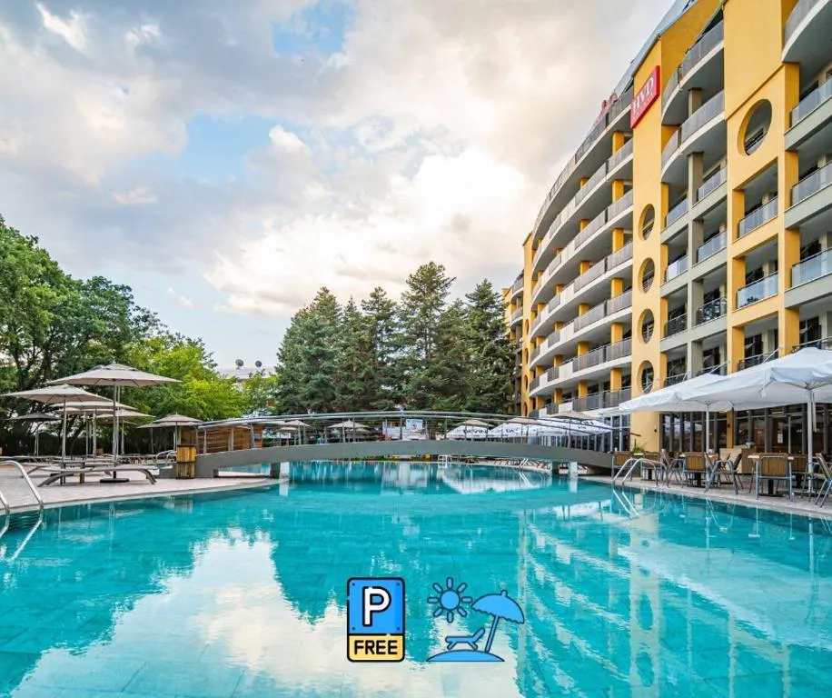 HVD Viva Club Ultra All Inclusive - Hotel de 4 estrelas em South Golden Sands seafront, Golden Sands - photo 1