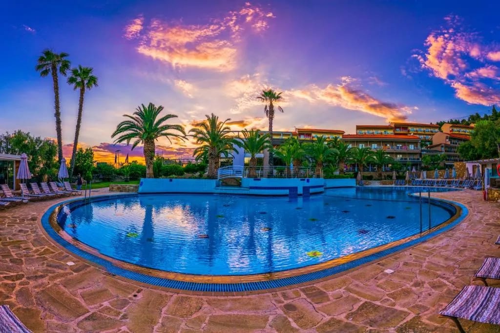 Lagomandra Hotel and Spa - 4-star hotel in Lagomandra (Sithonia), Halkidiki - photo 1
