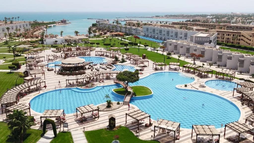 Sunrise Crystal Bay Resort - Grand Select - 5-star hotel in KM 17, Hurghada-Safaga Road, Hurghada - photo 1
