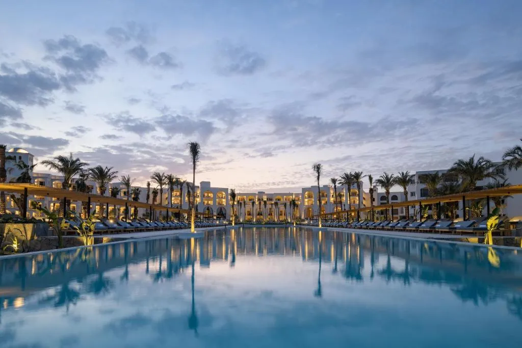 Serry Beach Resort - Hotel de 5 estrelas em Hurghada, Hurghada - photo 1