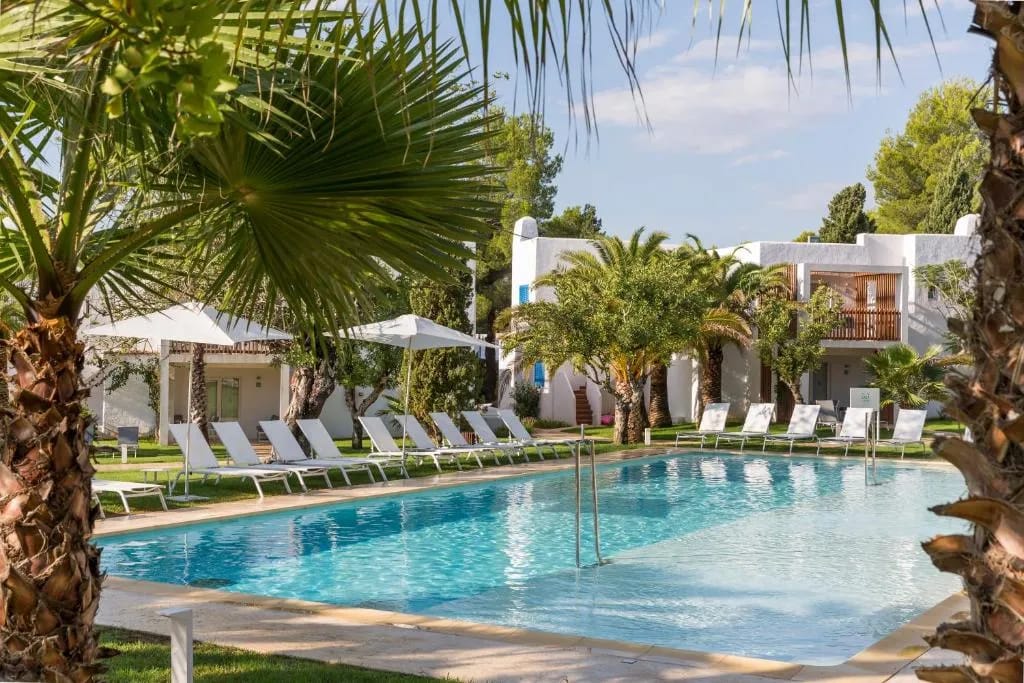 Cala Llenya Resort Ibiza - Hotel de 4 estrellas en Cala Llenya, Ibiza - photo 1