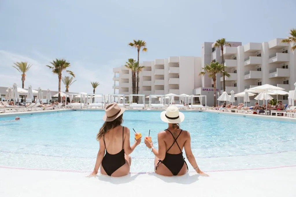 Hotel Garbi Ibiza & Spa - Hôtel 4 étoiles, Playa d'en Bossa, Ibiza - photo 1