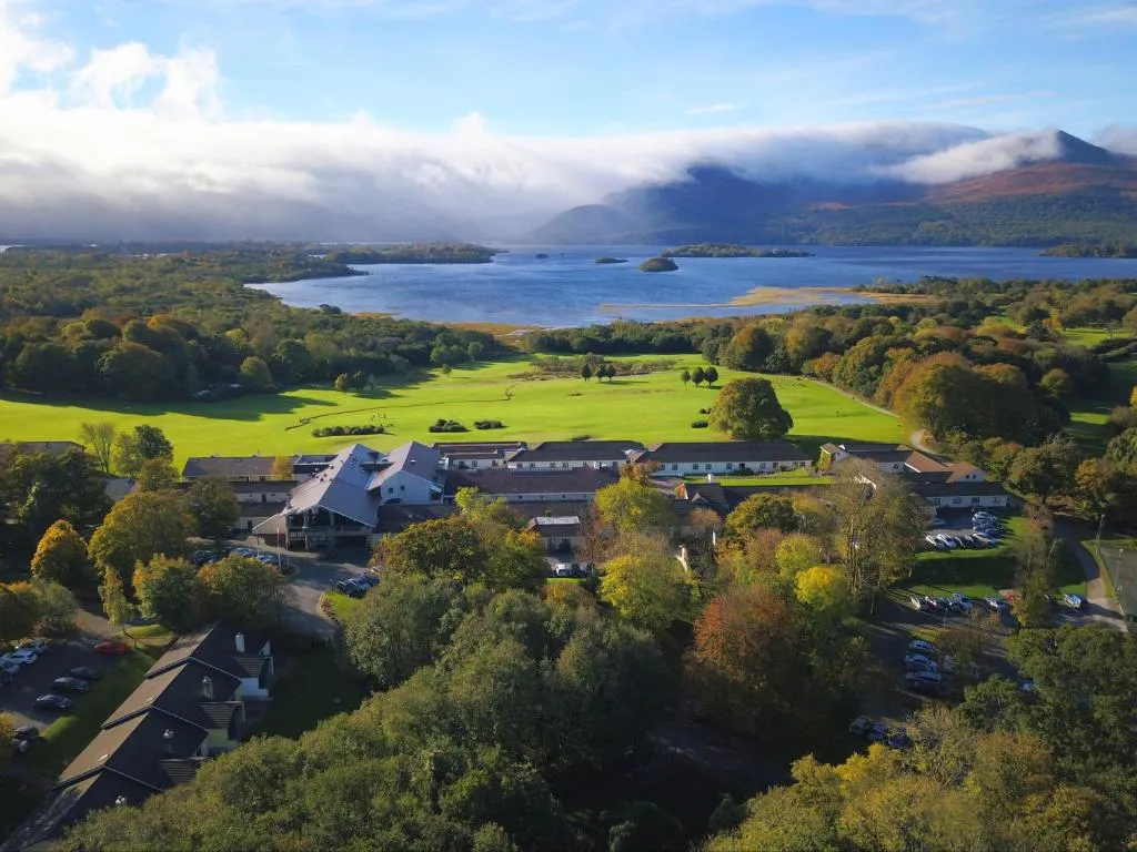 Castlerosse Park Resort - Hotel de 4 estrelas em Castlerosse, lakeside, Killarney - photo 1