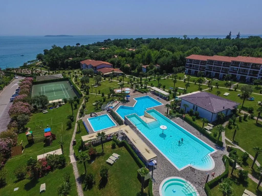 Apparthotel San Sivino - Hotel de 3 estrelas em Manerba del Garda, Lake Garda - photo 1