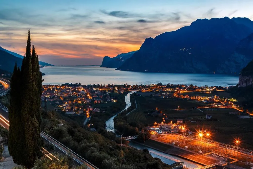 Hotel Isola Verde - Hotel de 3 estrelas em Nago-Torbole, Lake Garda - photo 1