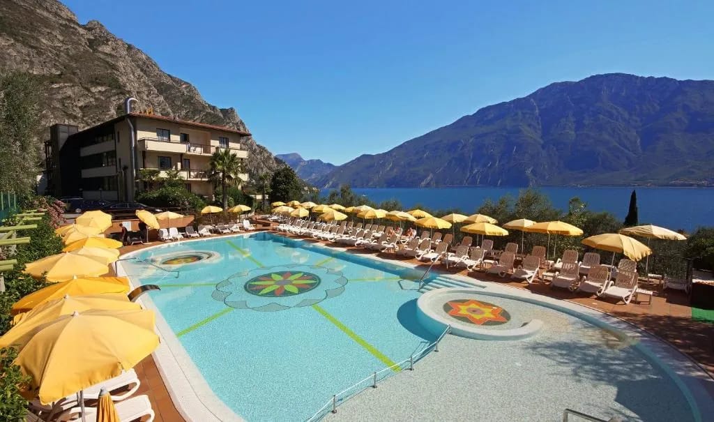 Hotel Ilma Lake Garda Resort - Hotel de 4 estrelas em Limone sul Garda, Lake Garda - photo 1