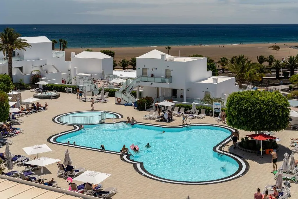 Hotel Lanzarote Village - Hotel de 4 estrelas em Puerto del Carmen, Lanzarote - photo 1