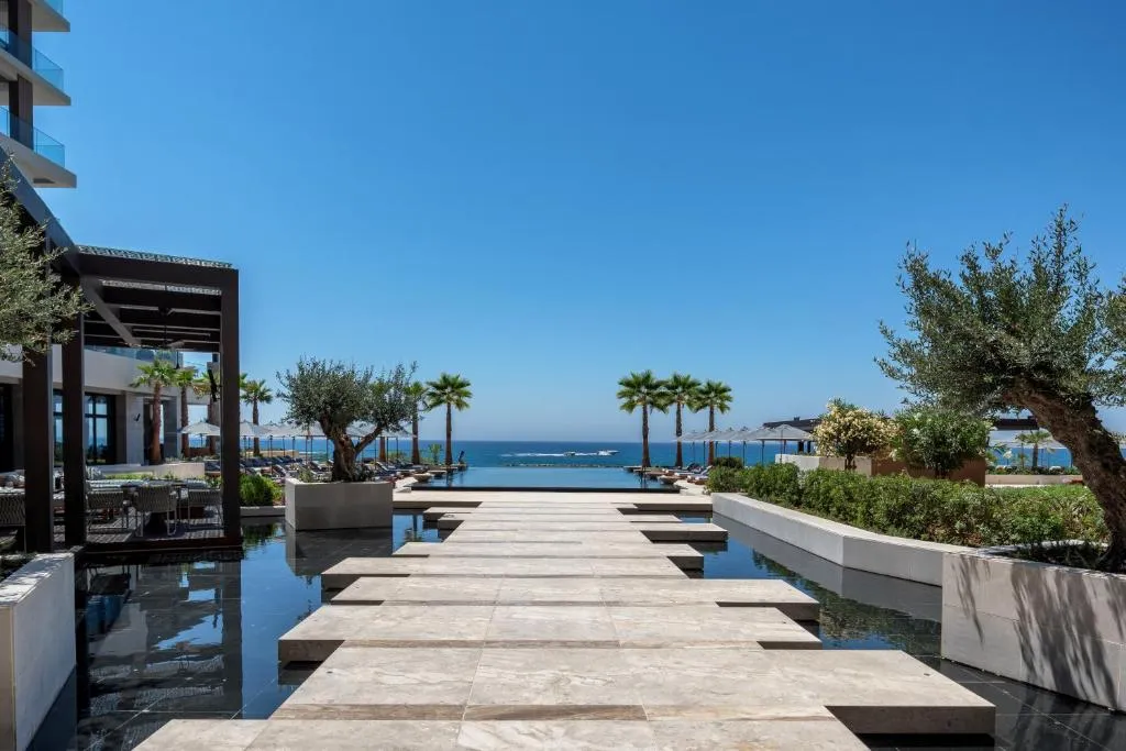 Amara - Sea Your Only View™ - 5-star hotel in 95 Amathus Avenue, Limassol - photo 1